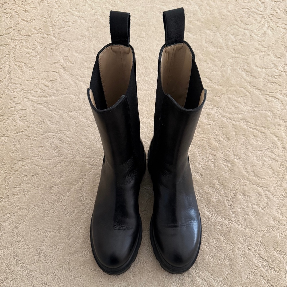 Banana Republic - Hudson Tall Leather Chelsea Boot - Picture 6 of 7